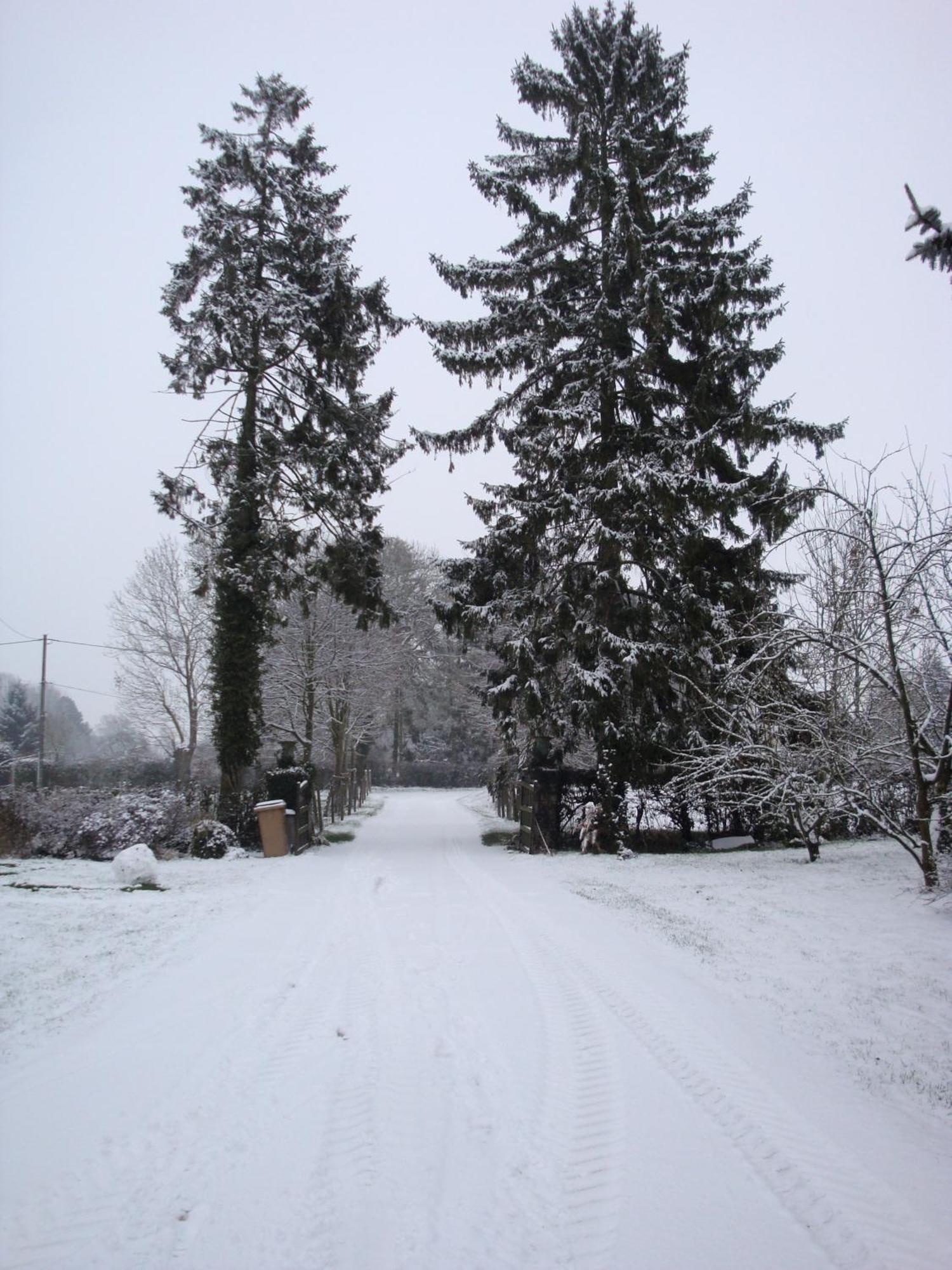 Ferme Cacheterie, Boutique Terroir Bed & Breakfast Fleury-la-Foret Exterior photo